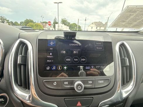 Certified 2020 Chevrolet Equinox Premier AWD/4WD image 13
