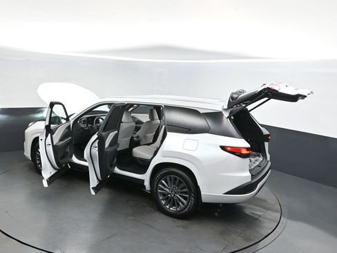 New 2026 Lexus TX 350 FWD image 2