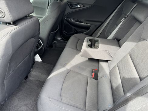 Used 2024 Chevrolet Malibu LT image 14