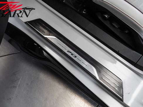 Used 2023 Chevrolet Corvette Z06 RWD image 30