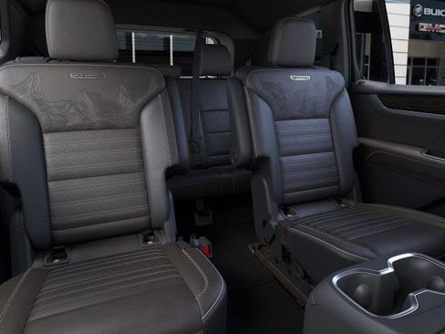 New 2026 GMC Acadia Denali Ultimate image 17