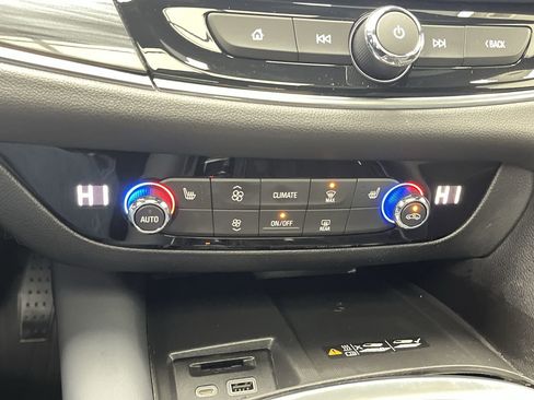 Certified 2023 Buick Enclave Essence w/ Experience Buick Package image 24