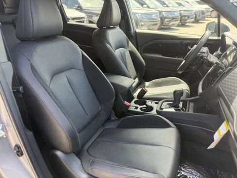 Used 2025 Subaru Forester Touring w/ Protection Package (1PH) AWD/4WD image 18