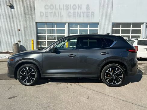 Used 2023 MAZDA CX-5 AWD 2.5 S w/ Premium Package image 3