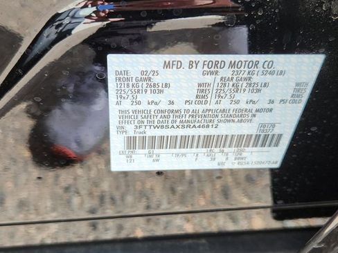 New 2025 Ford Maverick Lariat w/ Black Appearance Package image 25