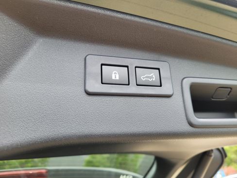 New 2026 Subaru Outback Limited AWD/4WD image 19