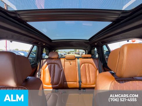 Used 2024 BMW X5 M60i AWD/4WD image 40