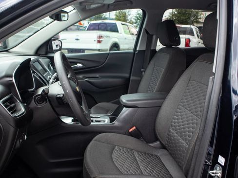 Used 2020 Chevrolet Equinox LT FWD image 24