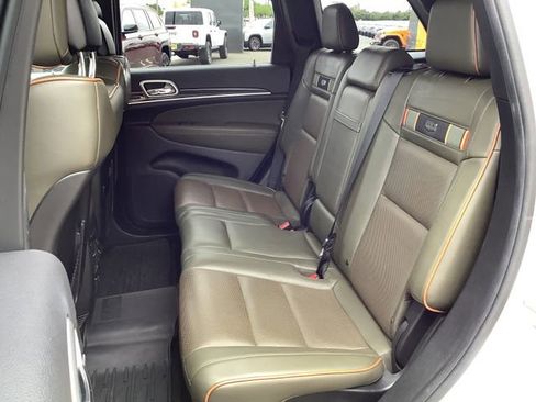 Used 2011 Jeep Grand Cherokee 70th Anniversary RWD image 25