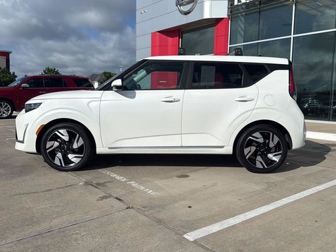 Used 2025 Kia Soul GT-Line FWD image 10