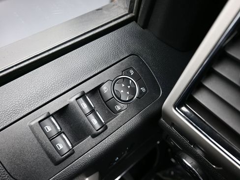 Used 2019 Ford F150 Lariat w/ Equipment Group 502A Luxury image 54