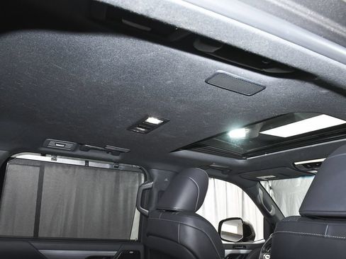 Used 2025 Lexus LX 700h F Sport AWD/4WD image 65