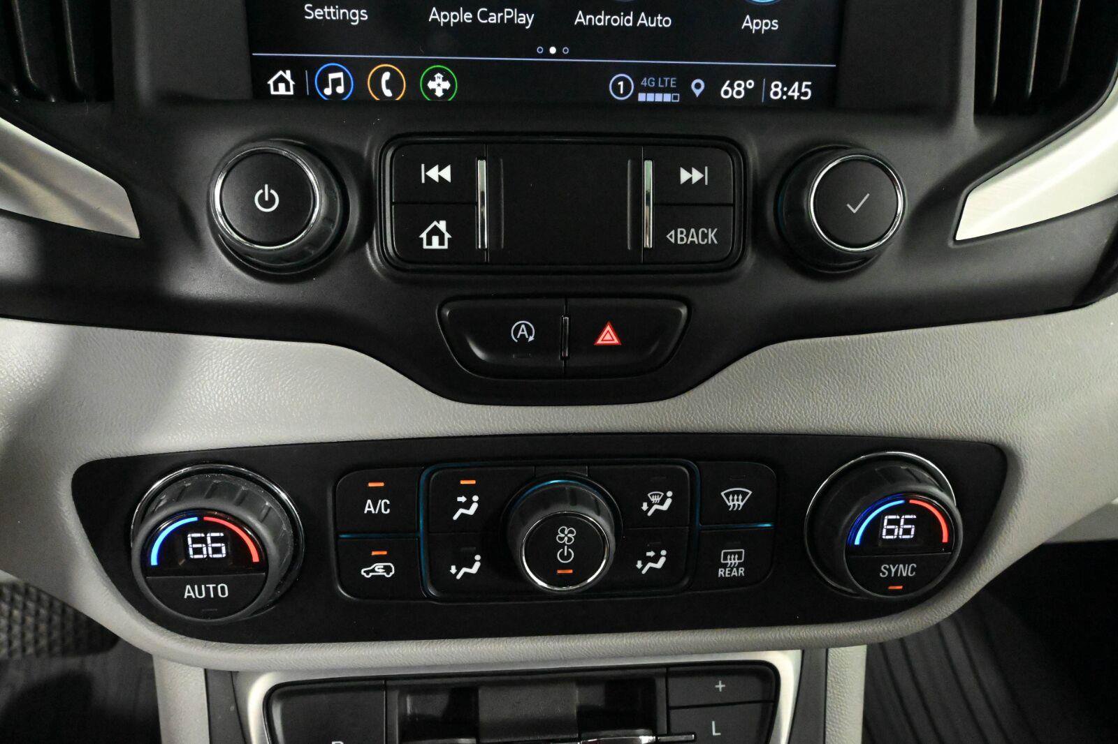 Used 2023 GMC Terrain SLT w/ LPO, Floor Liner Package FWD image 28