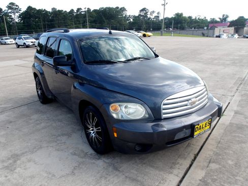 Used 2010 Chevrolet HHR LS image 4