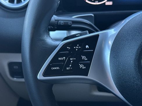 Certified 2025 Mercedes-Benz GLB 250 GLB 250 image 26