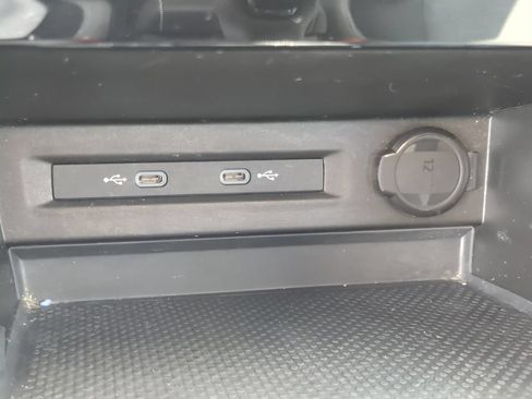 Certified 2023 Volkswagen Taos S FWD image 21