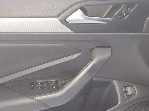 Used 2020 Volkswagen Jetta SE w/ SE Cold Weather Package FWD image 7