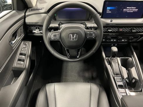 New 2025 Honda Accord EX-L image 16