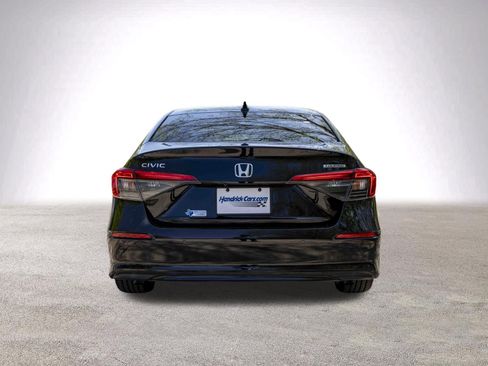 Used 2022 Honda Civic Touring image 8