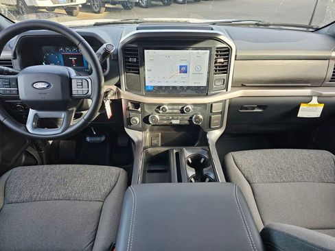 New 2025 Ford F150 XLT w/ Equipment Group 301A Standard image 9