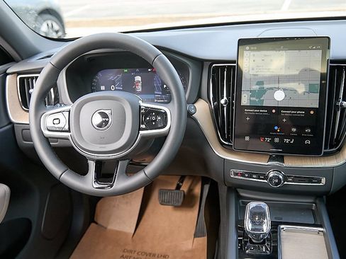 New 2026 Volvo XC60 B5 Plus w/ Protection Package Premier image 26