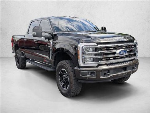 Used 2025 Ford F350 King Ranch w/ Tremor Off-Road Package AWD/4WD image 4