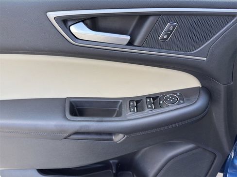 Used 2024 Ford Edge SEL w/ Convenience Package image 14