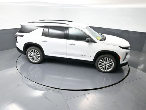 New 2026 Chevrolet Traverse LT image 35