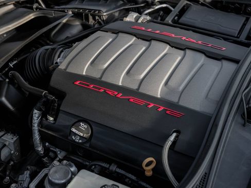 Used 2016 Chevrolet Corvette Stingray Coupe RWD image 54