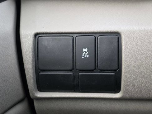 Used 2012 Honda Odyssey LX image 22