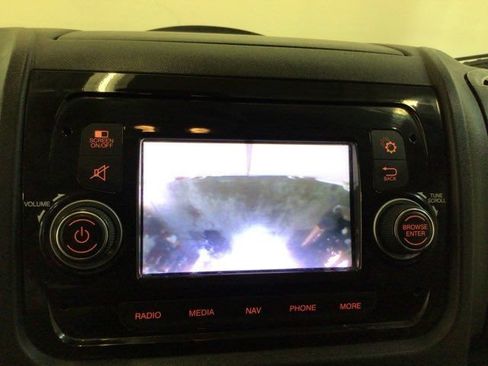 Used 2021 RAM ProMaster 2500 w/ Interior LED Lighting Group FWD image 18