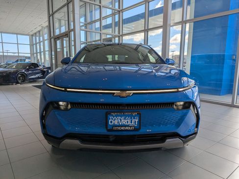 New 2026 Chevrolet Equinox EV LT w/ Convenience Package II image 35