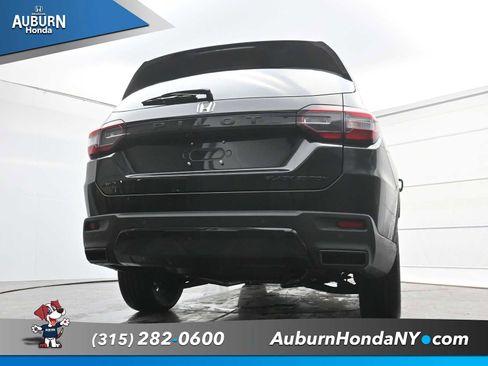 New 2026 Honda Pilot Black Edition image 21