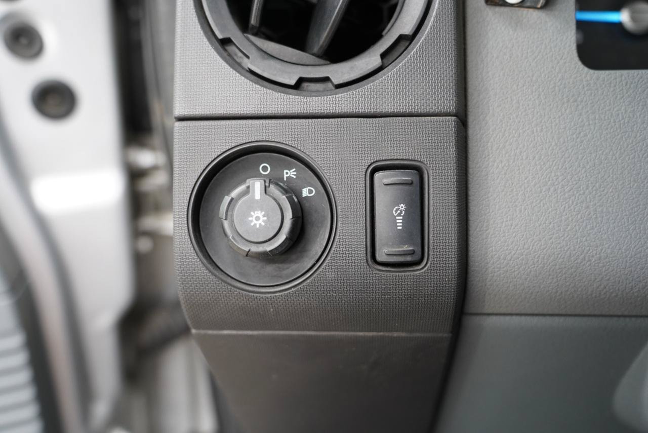 Used 2014 Ford F250 XL w/ Power Equipment Group AWD/4WD image 16