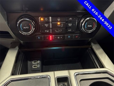 Used 2020 Ford F150 Lariat image 16