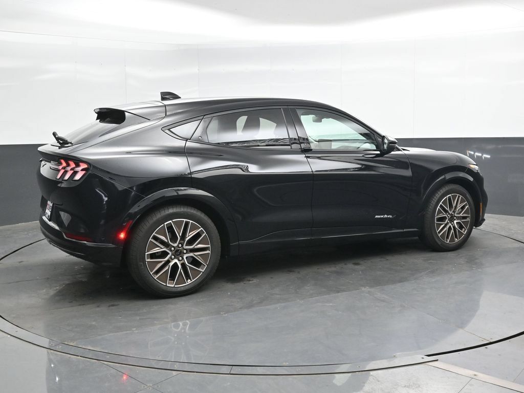 Used 2024 Ford Mustang Mach-E Premium AWD/4WD image 3