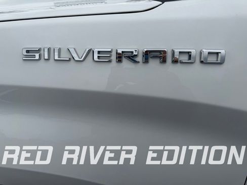 Used 2025 Chevrolet Silverado 1500 W/T w/ WT Value Package image 9