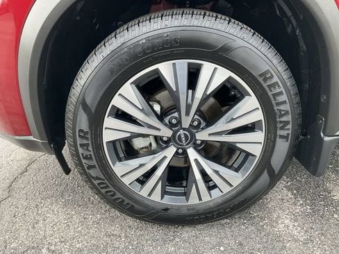 Used 2023 Nissan Rogue SV w/ SV Premium B Package AWD/4WD image 9