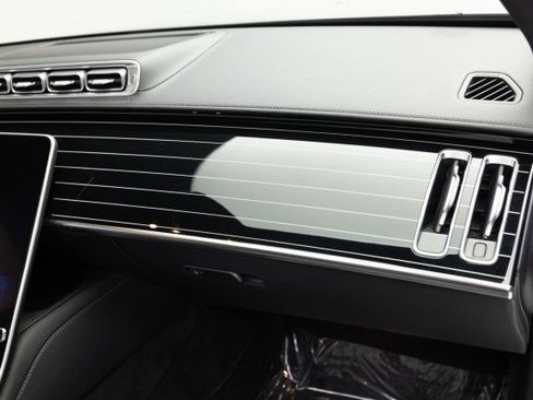 Used 2021 Mercedes-Benz S 580 4MATIC Sedan image 18