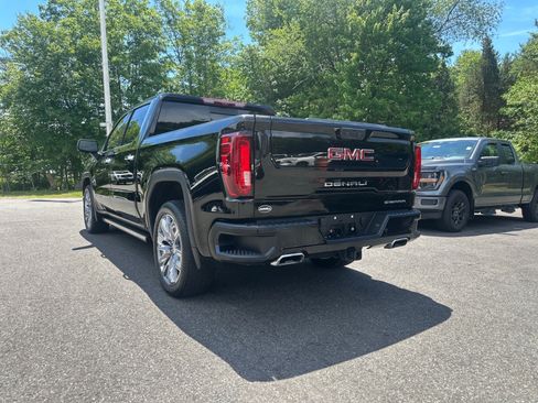 Used 2024 GMC Sierra 1500 Denali w/ Denali Reserve Package AWD/4WD image 5