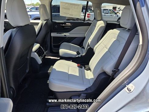New 2026 Lincoln Aviator Reserve AWD/4WD image 7