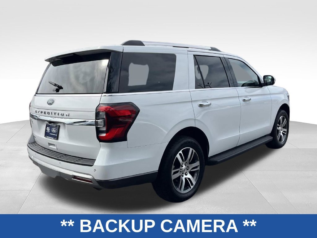 Used 2024 Ford Expedition Limited RWD image 3