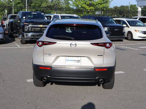 Used 2024 MAZDA CX-30 AWD 2.5 S w/ Preferred Package image 9