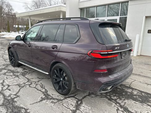 Certified 2023 BMW X7 xDrive40i w/ M Sport Package image 3