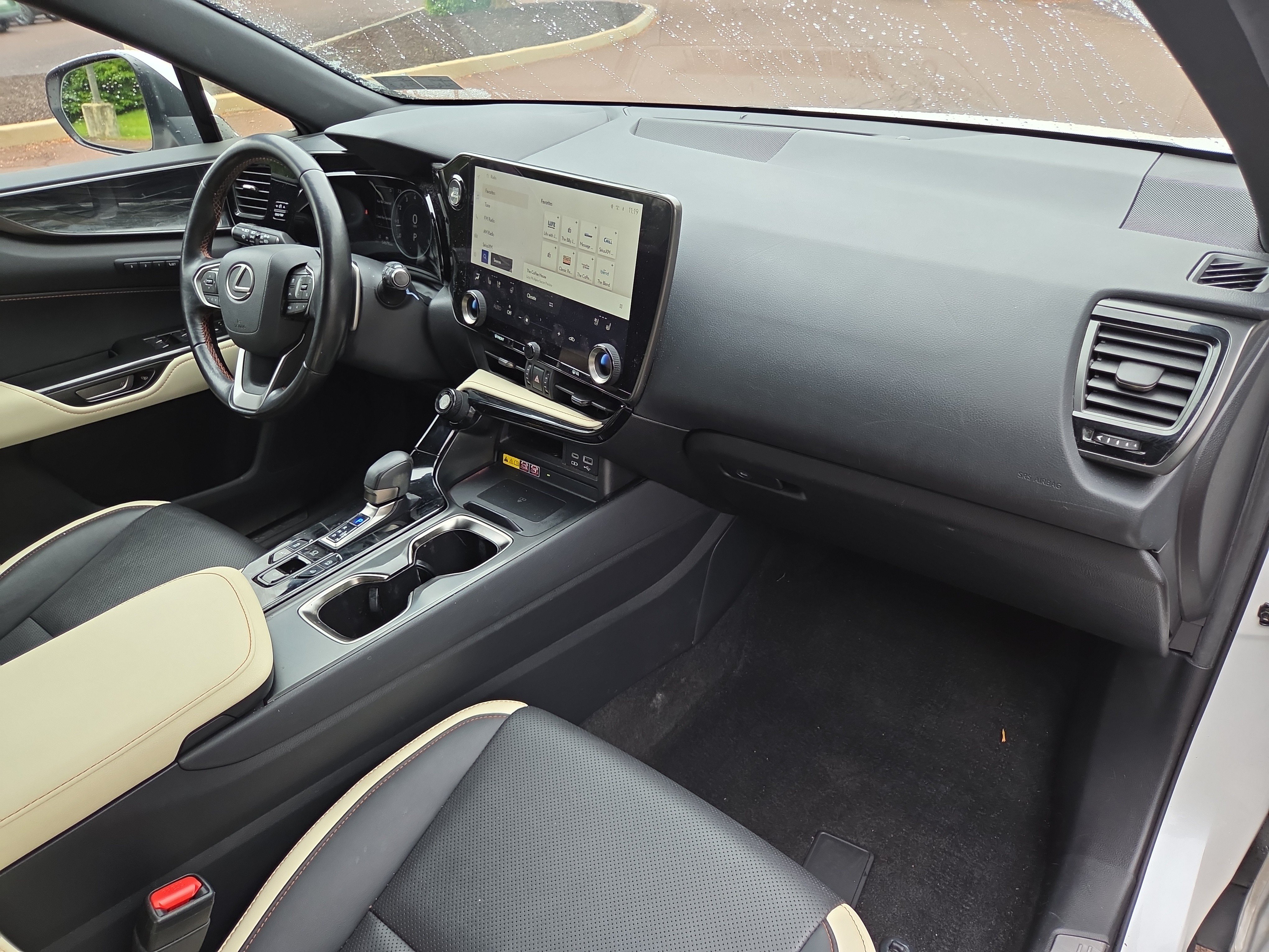 Used 2022 Lexus NX 350 AWD image 18
