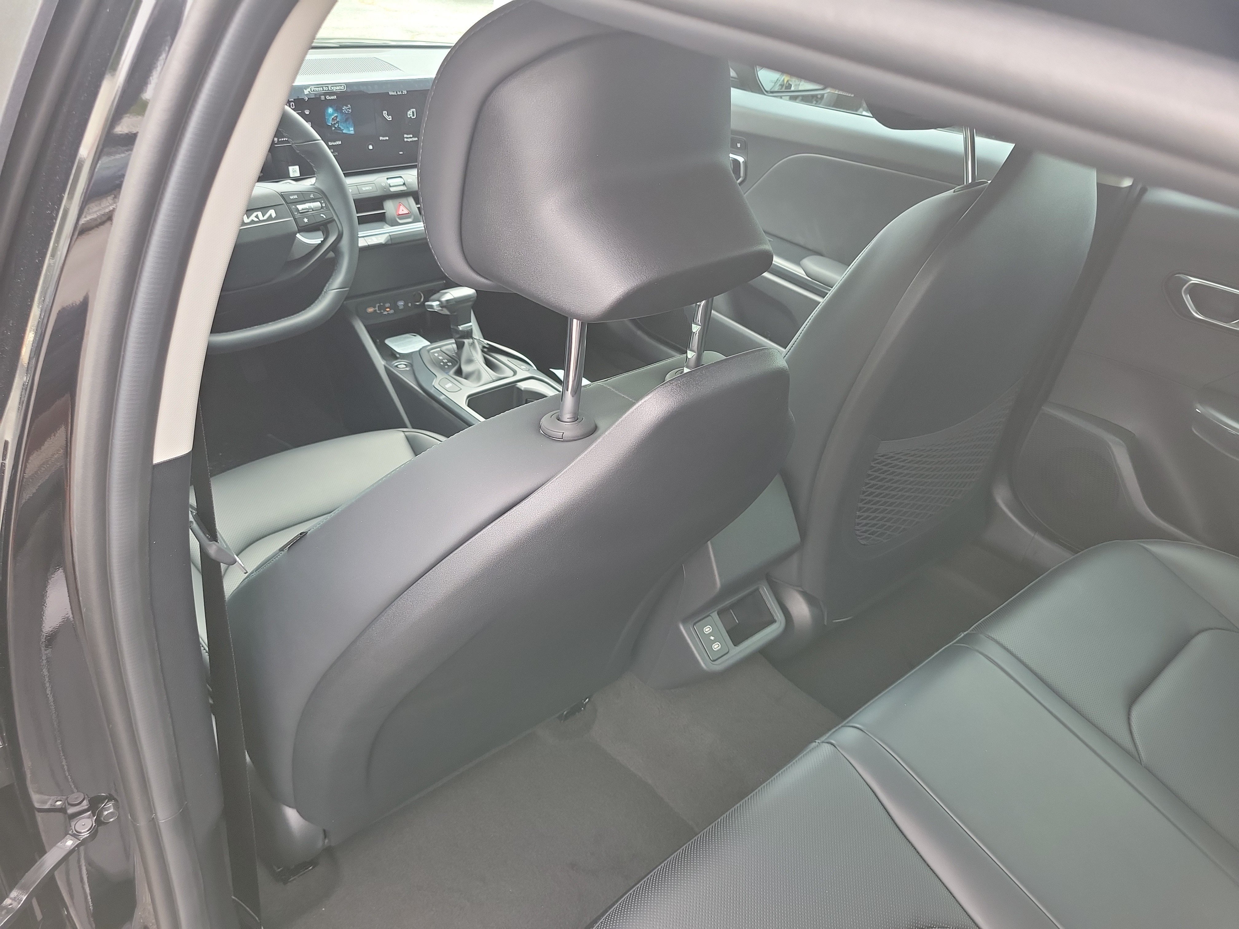 New 2026 Kia K4 EX FWD image 12