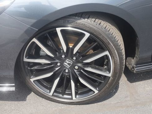Used 2023 Honda Accord Touring image 15