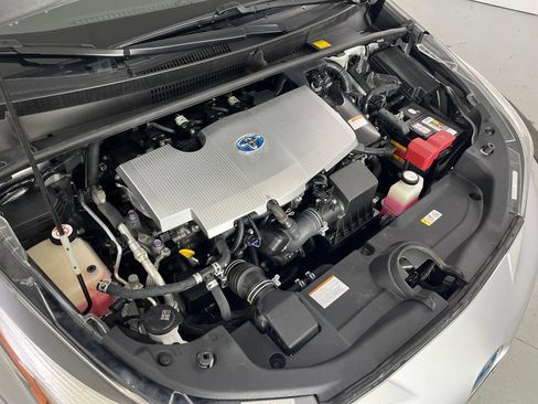 Used 2017 Toyota Prius Two w/ Prius Two Safety Plus Package FWD image 12