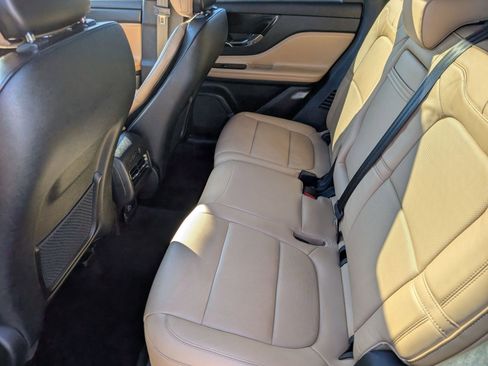 Used 2020 Lincoln Corsair Reserve w/ Equipment Group 201A image 27