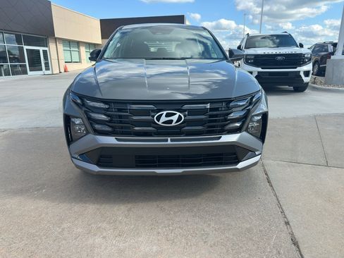 New 2026 Hyundai Tucson SE FWD image 8